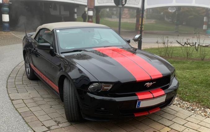2010 Ford Mustang Convertible 4.0