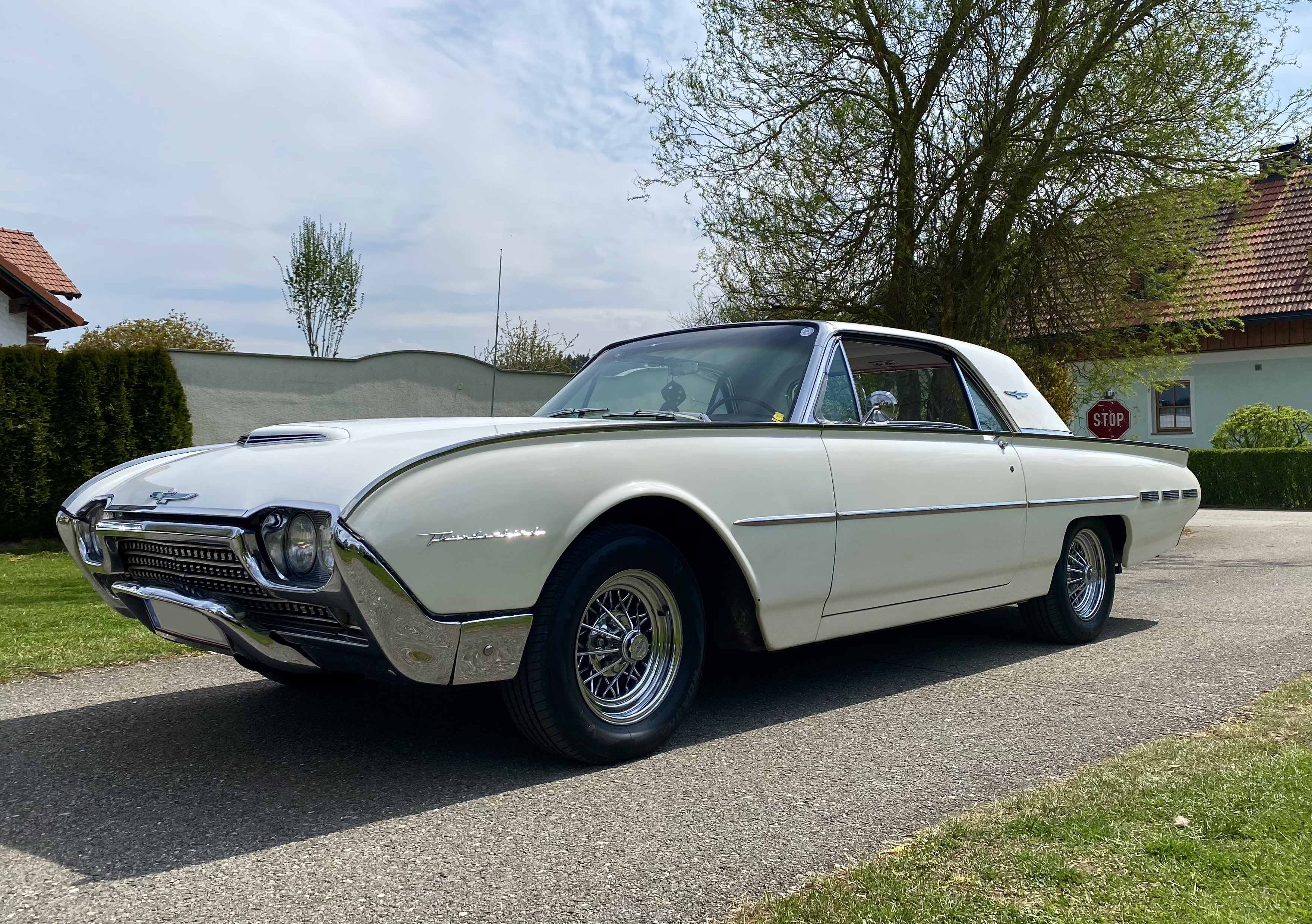 1962 Ford Thunderbird