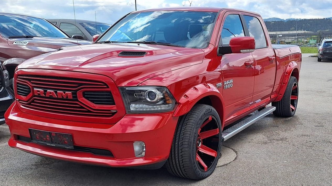 2018 RAM 1500 Sport Crew Cab 6´4 (Long Bed)